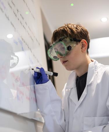 15000 hours at school